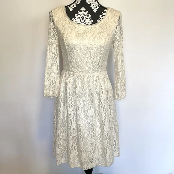 Kensie | Dresses | Stretchy Lace Midi Lined Kensie Dress | Poshmark